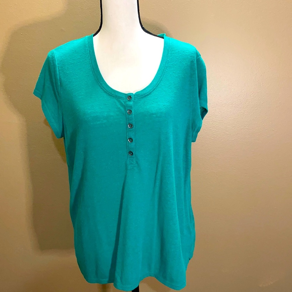 Universal Thread emerald green top